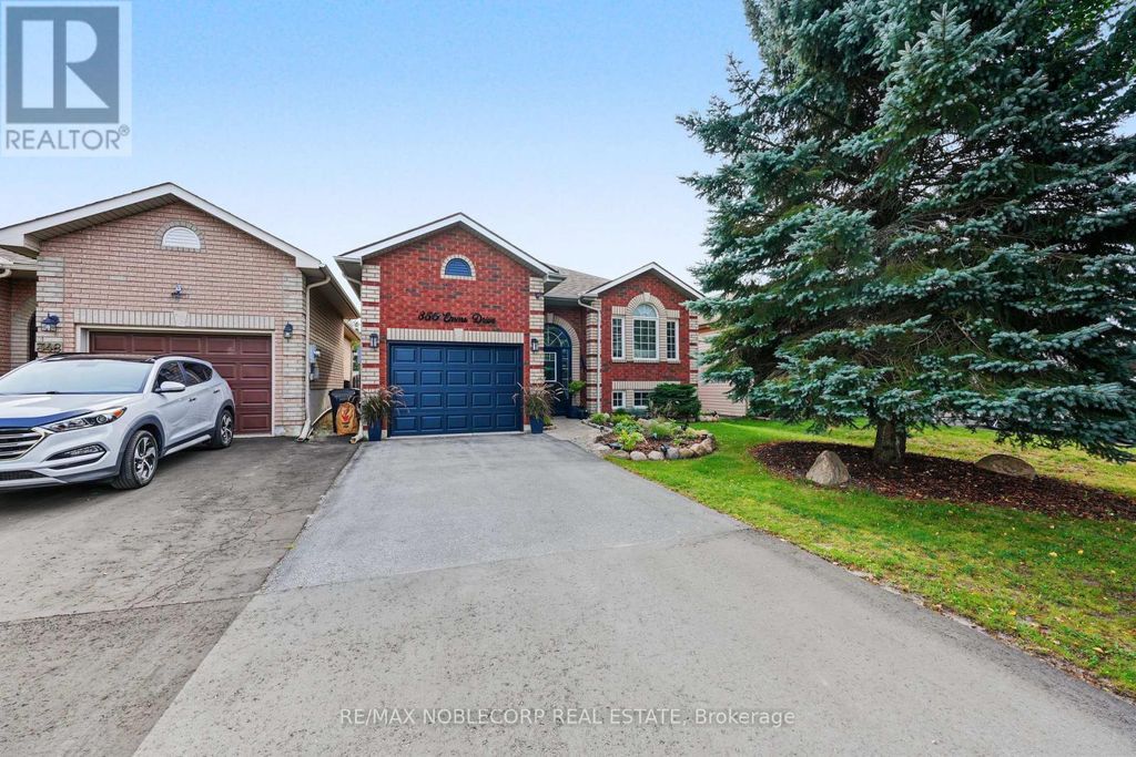350 Emms Drive, Barrie (holly)