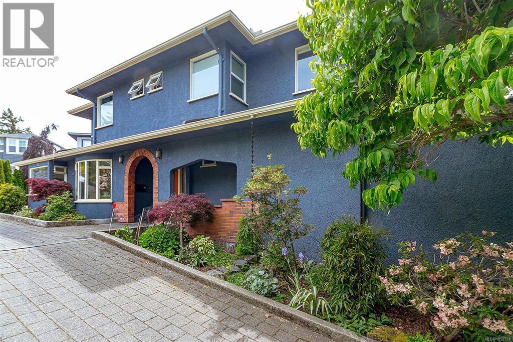 1 Briar Pl, Victoria