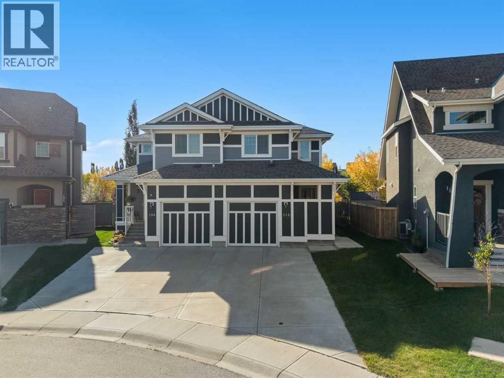 203 Mahogany Grove Se, Calgary