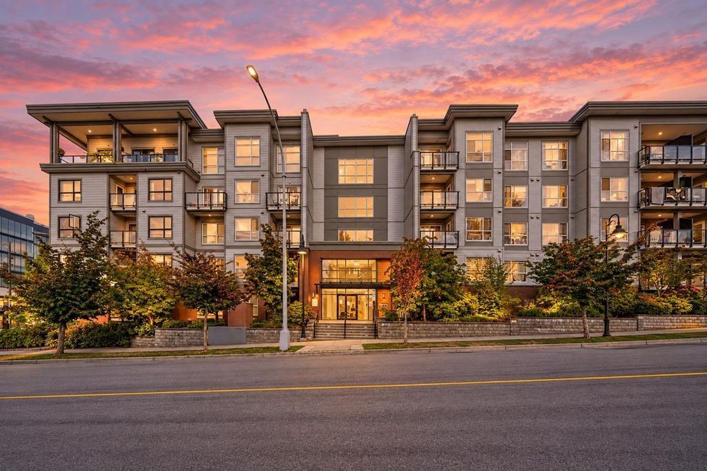 422 13733 107a Avenue, Surrey