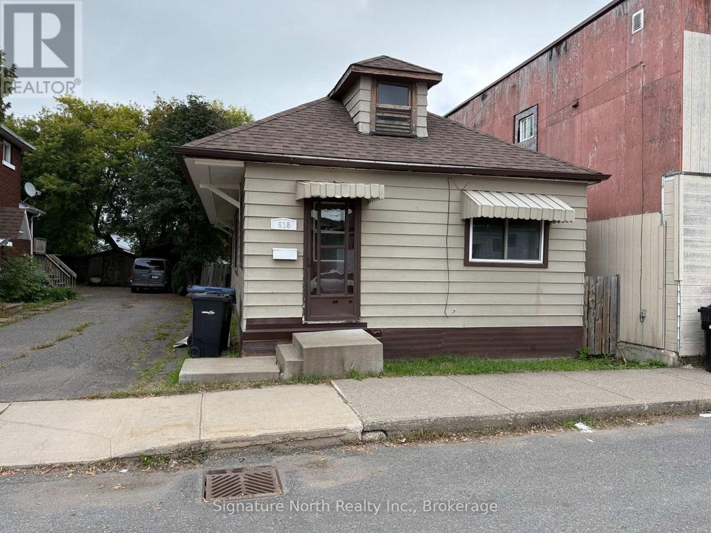 618 Mctavish Street, Thunder Bay (east End)