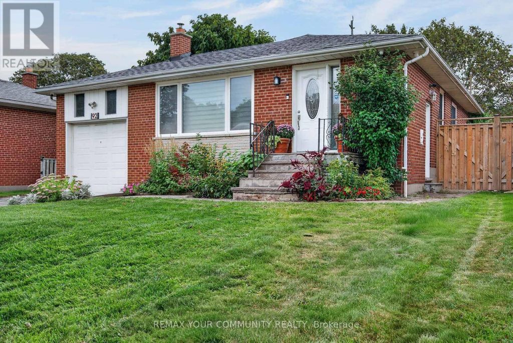 92 Beaver Bend Crescent, Toronto (eringate-Centennial-West Deane)