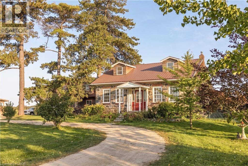 2744 Bleams Road, New Hamburg