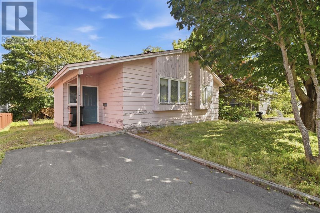 14 Ayrshire Place, St. John's