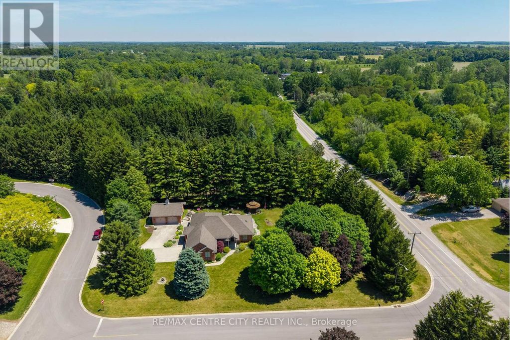 61 Aberdeen Drive, Middlesex Centre (coldstream)