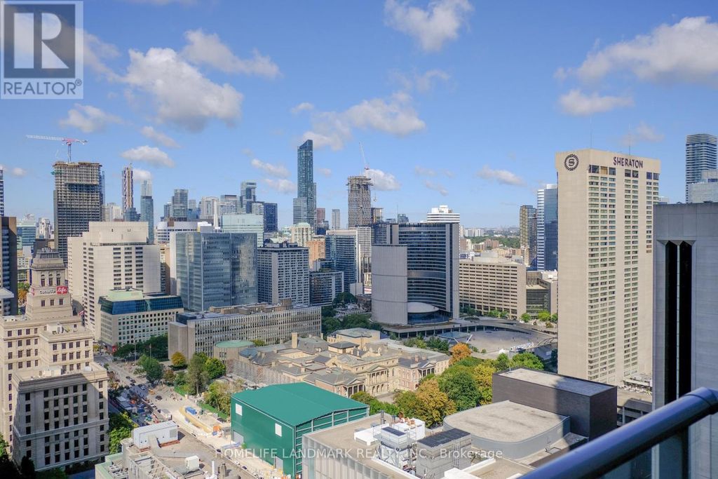 3306 - 126 Simcoe Street, Toronto (waterfront Communities)