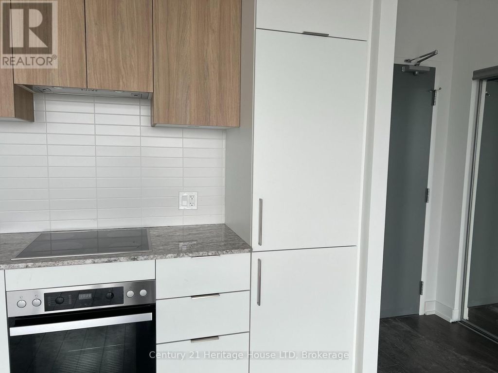 312 - 50 O Neill Road E, Toronto (banbury-Don Mills)