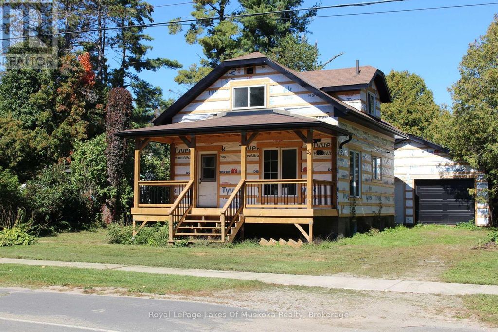 23 Bridge Street, Lake Of Bays (mclean)