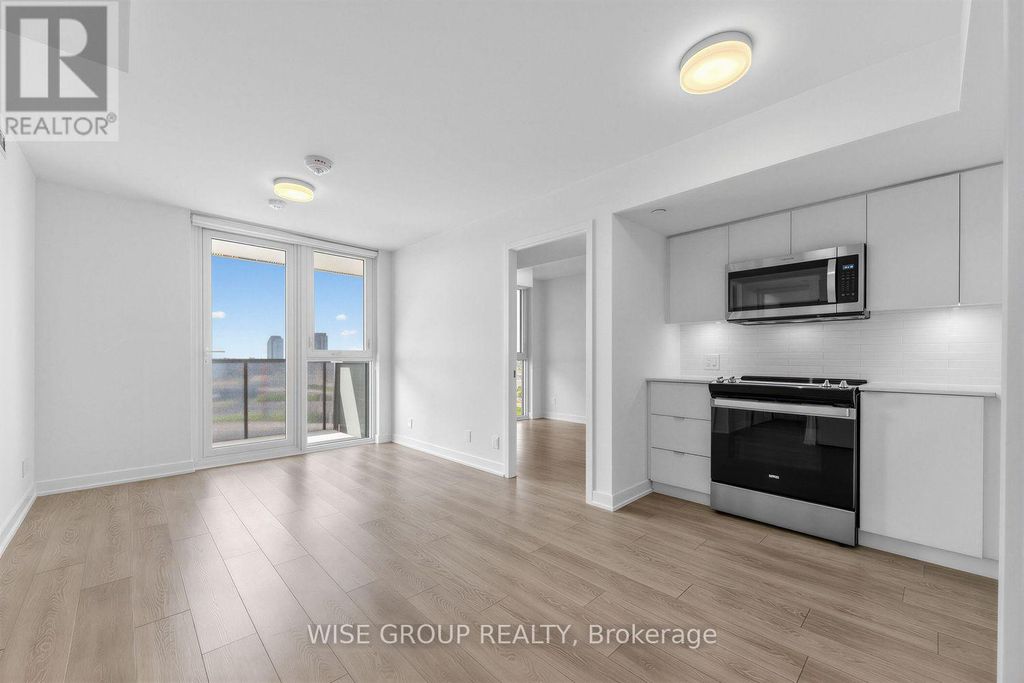 1405 - 18 Tretti Way, Toronto (clanton Park)