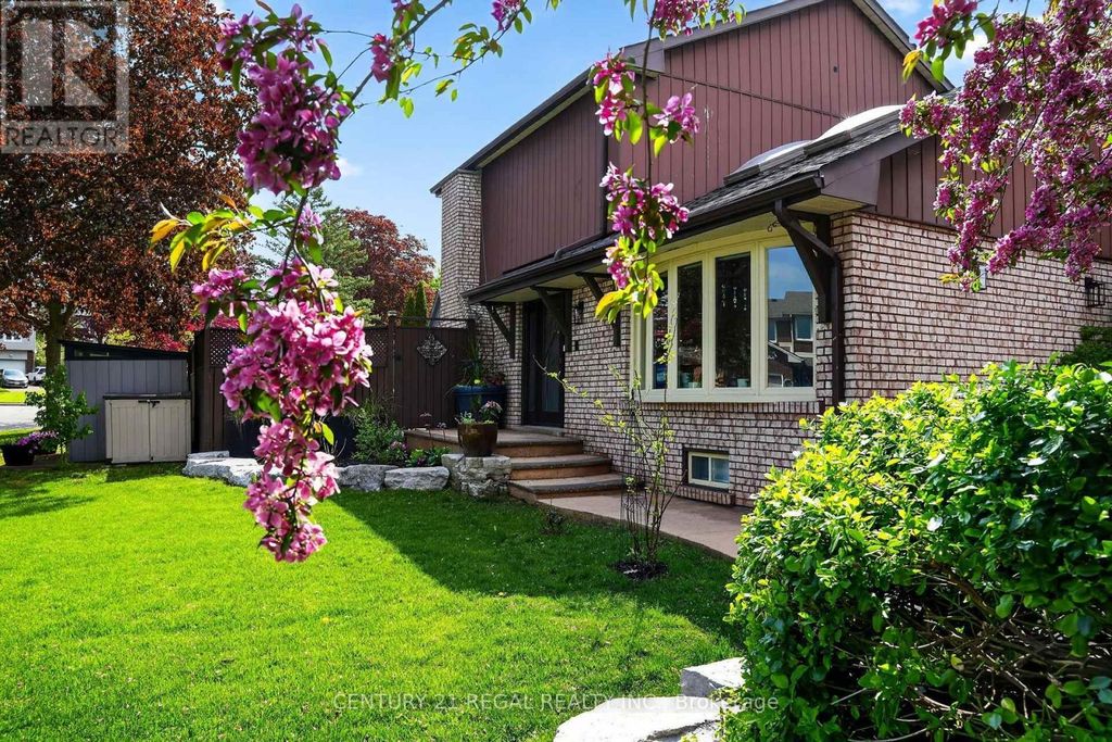481 Camelot Drive W, Oshawa (eastdale)