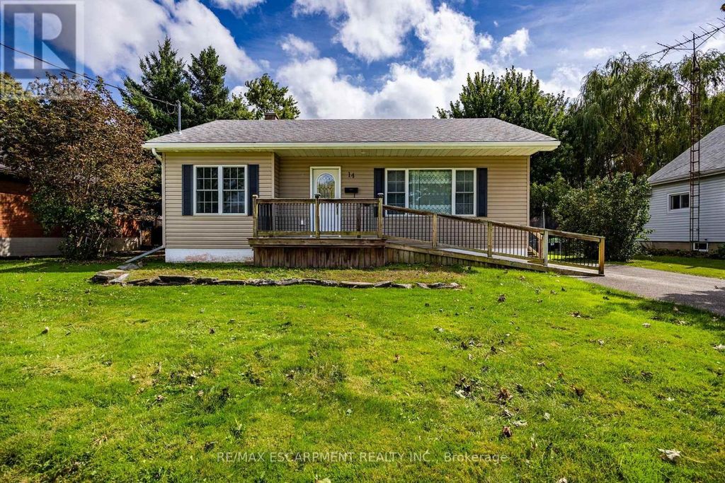 14 Carrick Street, Haldimand
