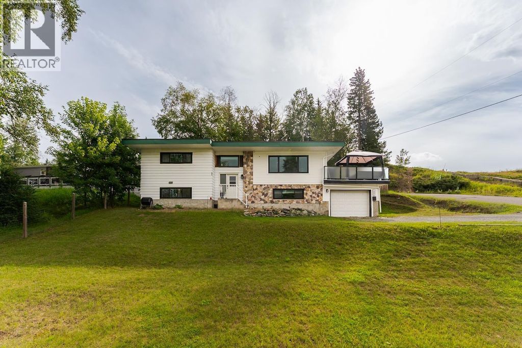 1880 Houghtaling Road, Mount Alder
