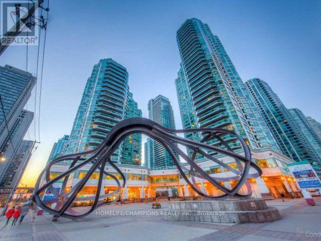 2412 - 10 Yonge Street, Toronto (waterfront Communities)