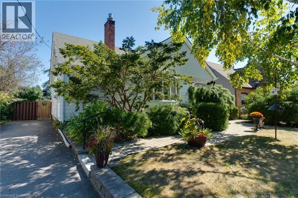 12 Don Street, Dundas