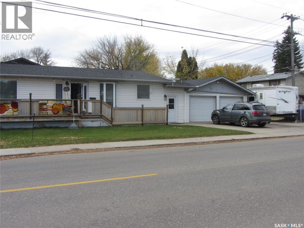 2400 Mcpherson Avenue, Saskatoon