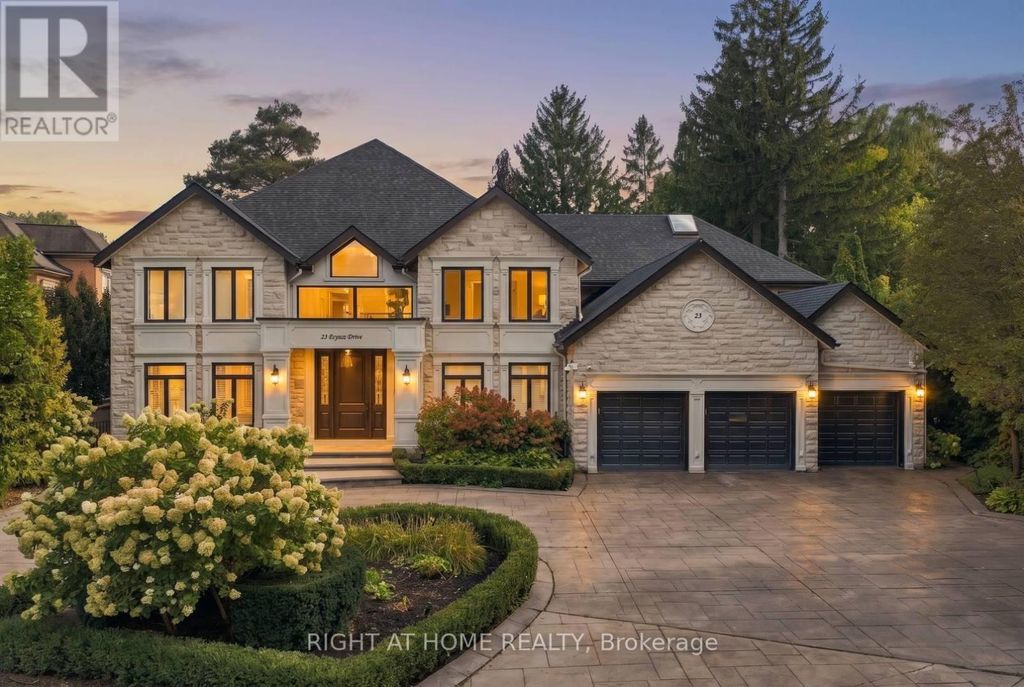 23 Bryson Drive, Richmond Hill (south Richvale)