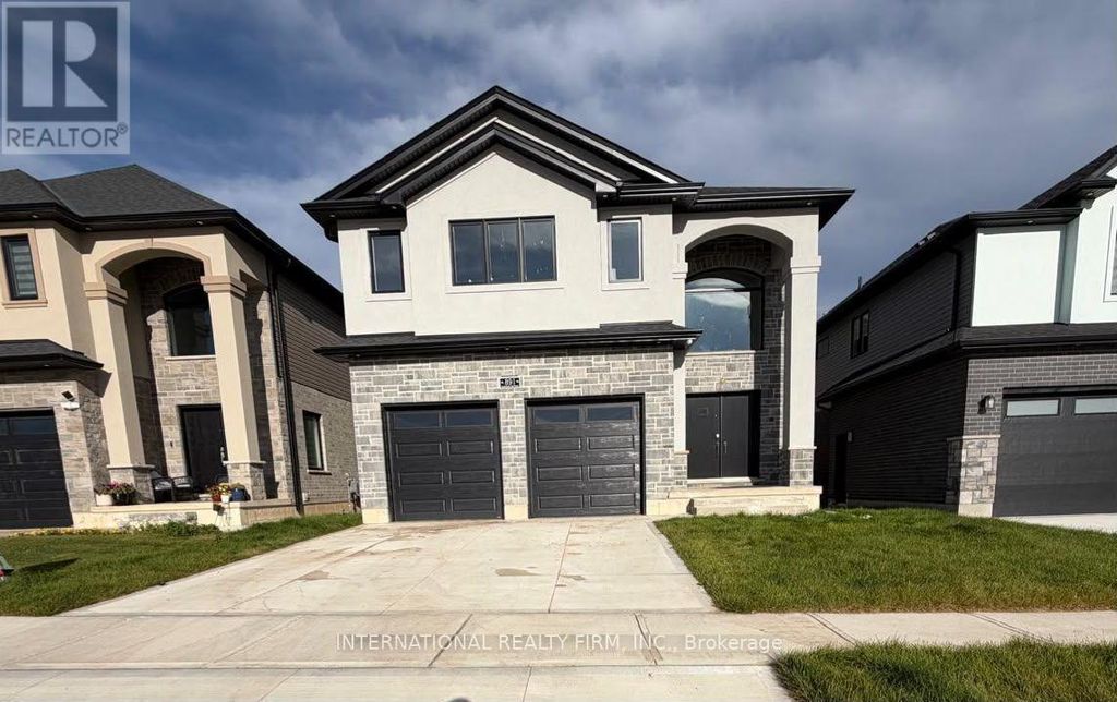 Main & Upper - 891 Darnley Boulevard, London South (south U)