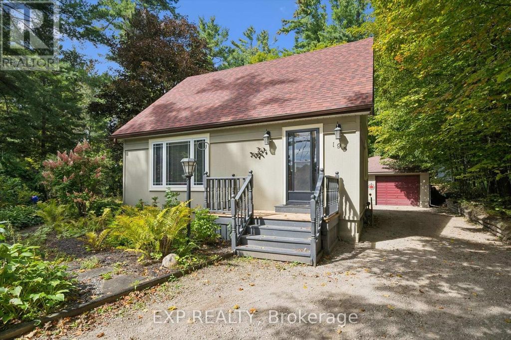 195 Maple Street, Bracebridge (macaulay)
