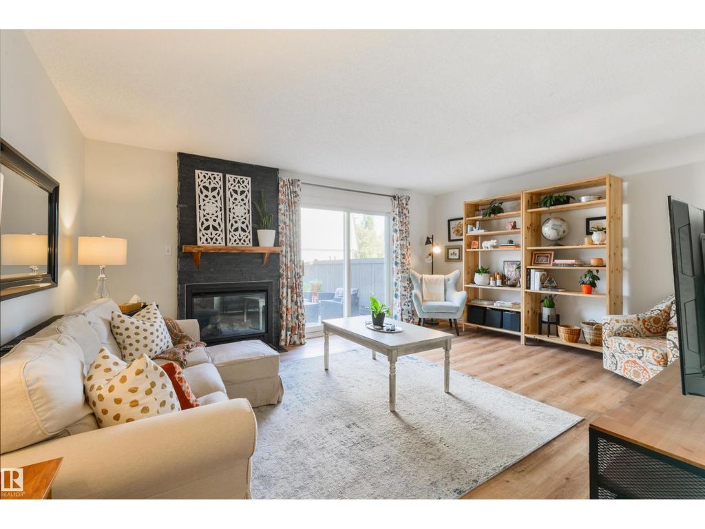 177 Tudor Ln Nw, Edmonton
