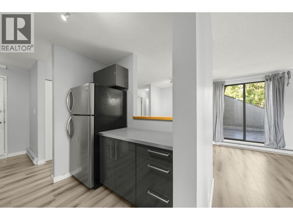 304 9128 Capella Drive, Burnaby