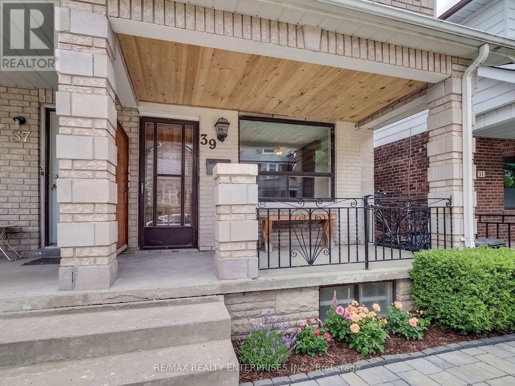 39 Pendrith Street, Toronto (dovercourt-Wallace Emerson-Junction)