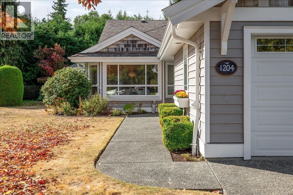 1204 Gabriola Dr, Parksville