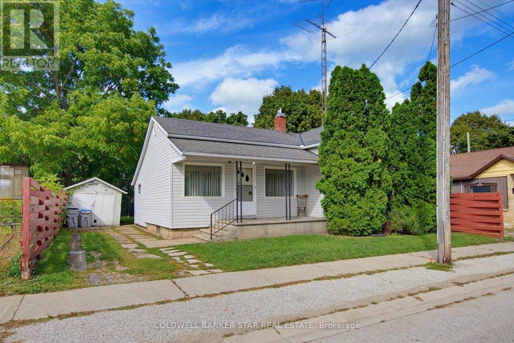 14 Washington Street, Lambton Shores (forest)