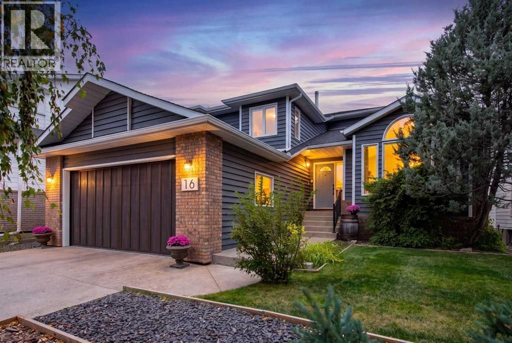 16 Evergreen Gardens Sw, Calgary