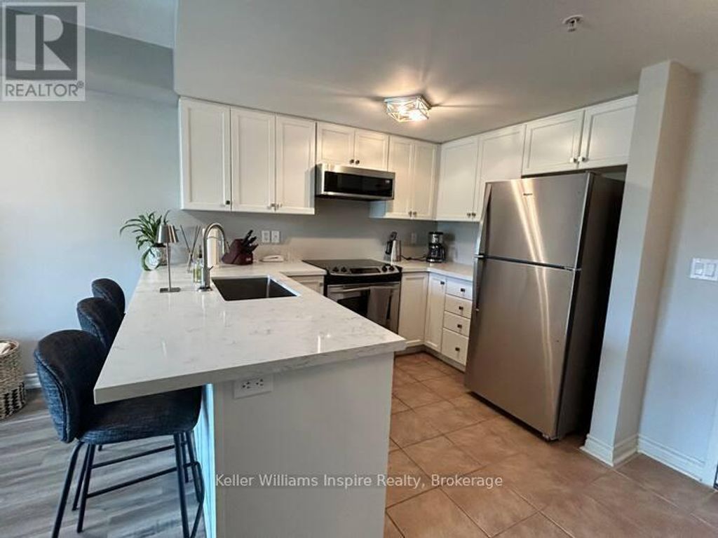 208 - 625 St David Street S, Centre Wellington (fergus)