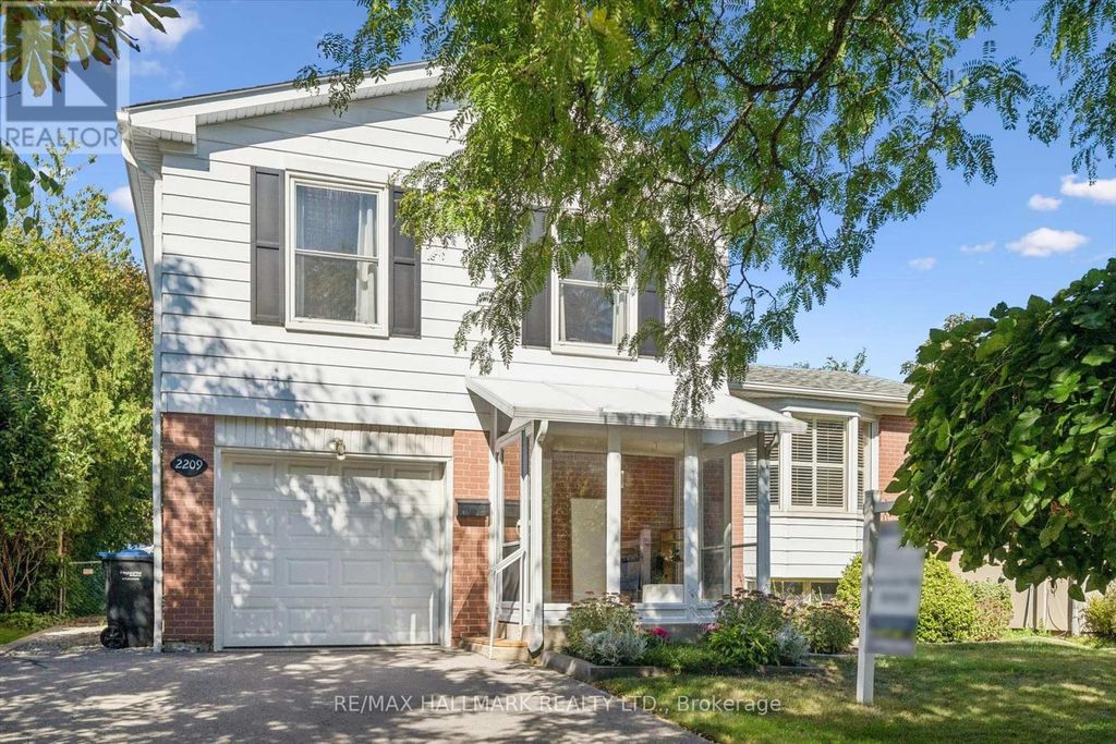 2209 Buttonbush Crescent, Mississauga (erin Mills)