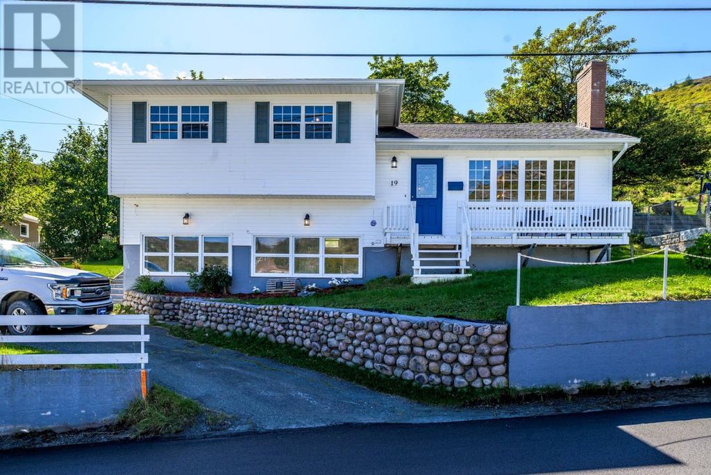 19 Long Run Road, Petty Harbor - Maddox Cove