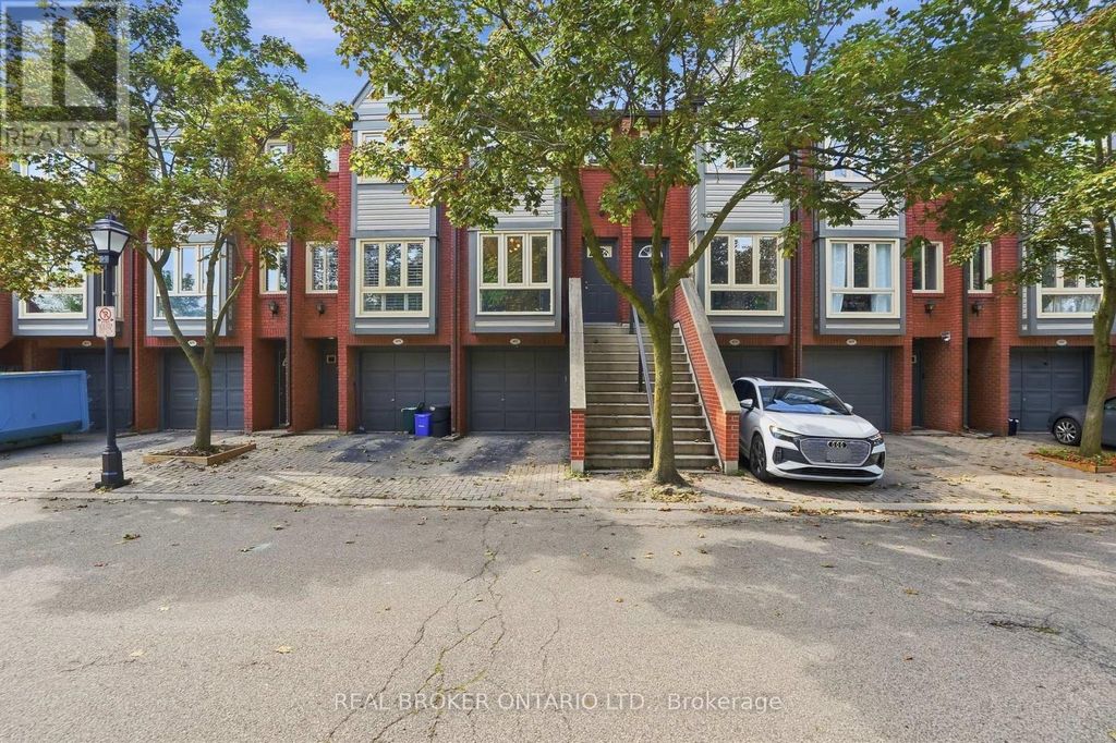 407 - 895 Maple Avenue, Burlington (brant)