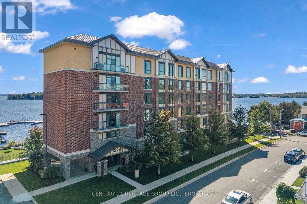 120 - 129 South Street, Gananoque