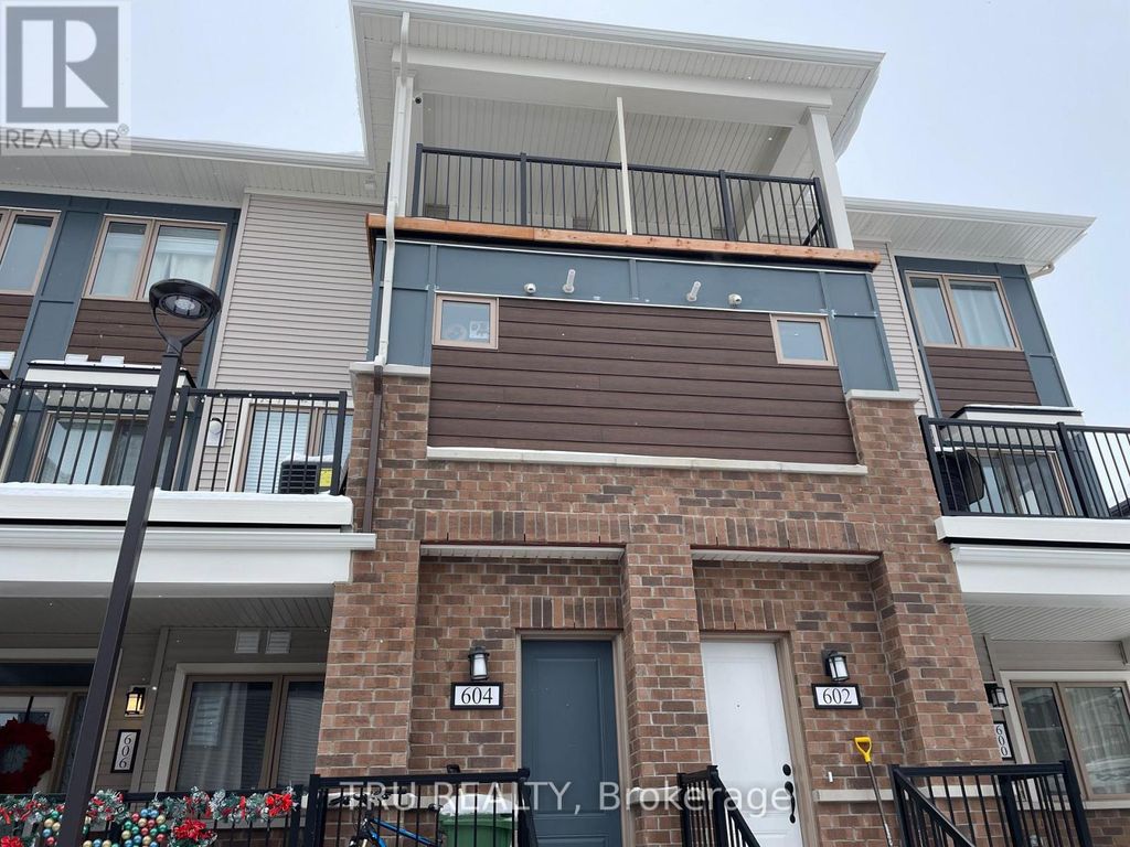 604 Lapland Terrace, Ottawa