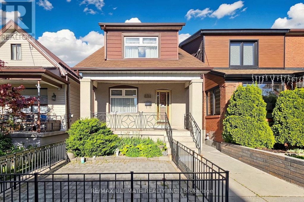 494 Oakwood Avenue W, Toronto (oakwood Village)