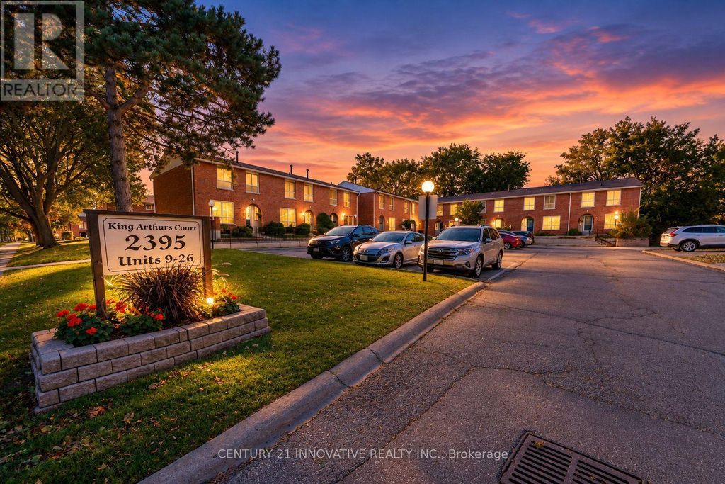 21 - 2395 Bromsgrove Road S, Mississauga (clarkson)