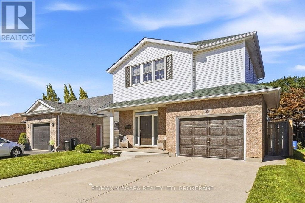 7441 Trinity Court, Niagara Falls (mt. Carmel)