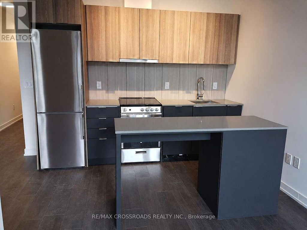 203 - 8 Tippett Road, Toronto (clanton Park)