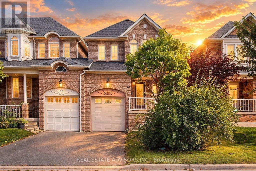 80 Dooley Crescent, Ajax (northwest Ajax)