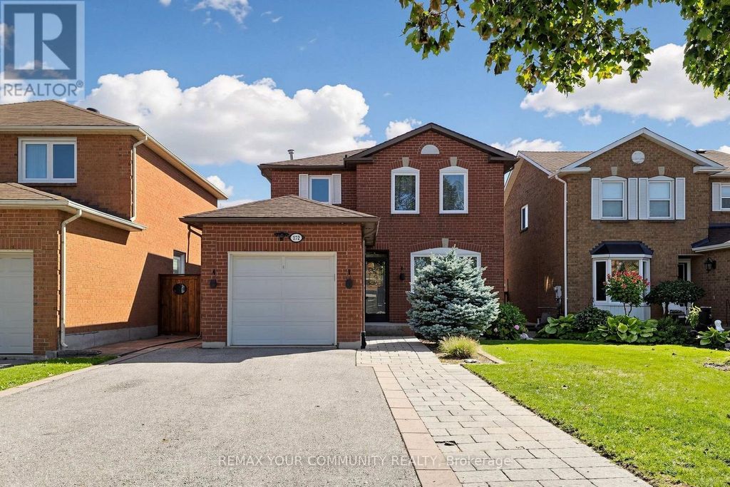 172 Patna Crescent, Vaughan (maple)