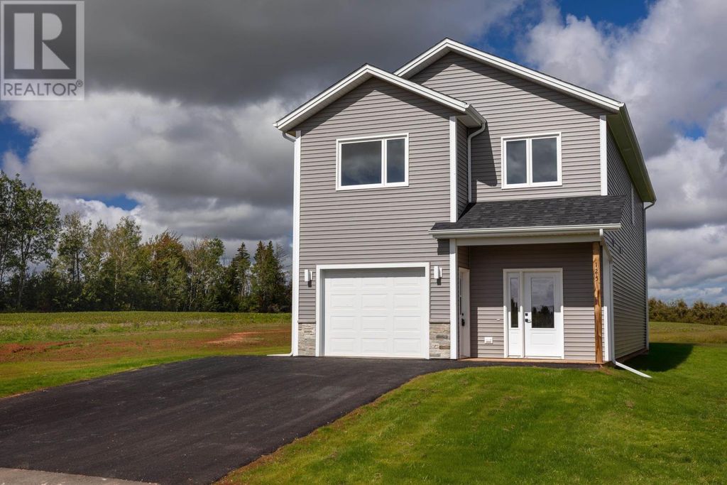 125 Samantha Lane, Cornwall