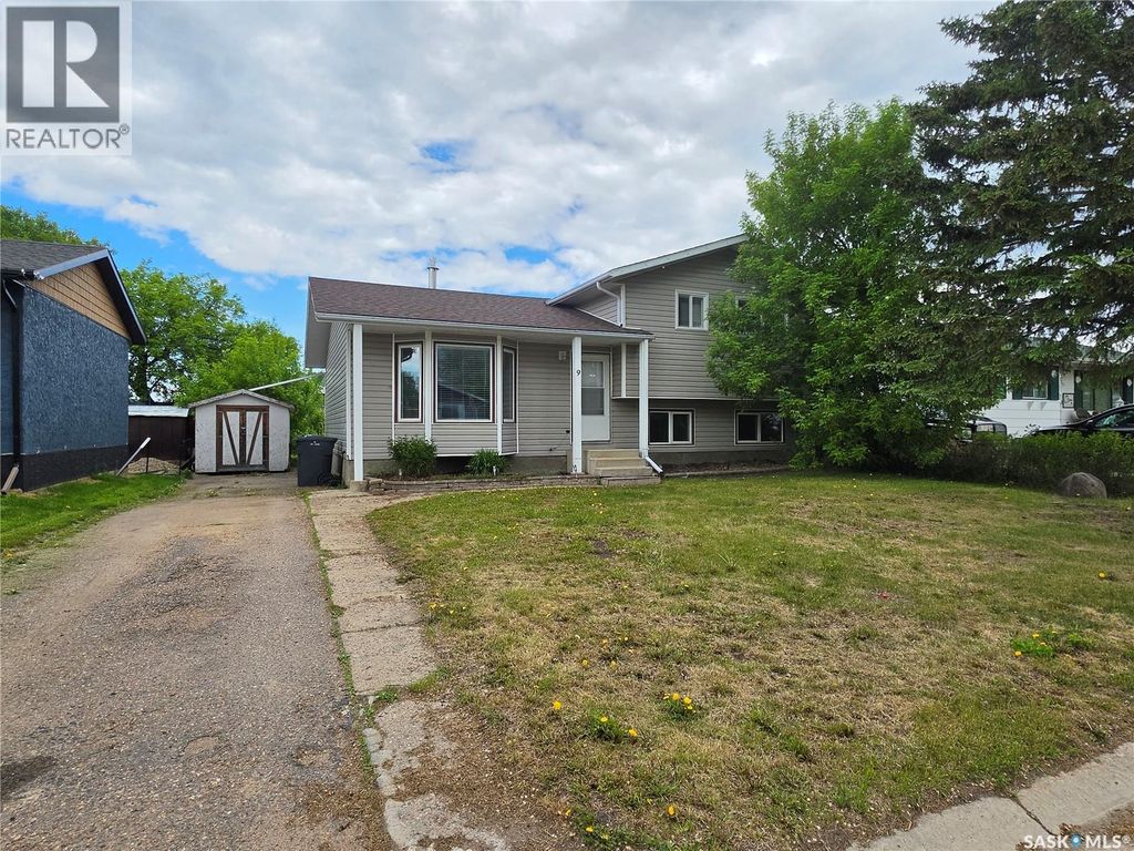 9 Stack Crescent, Meadow Lake