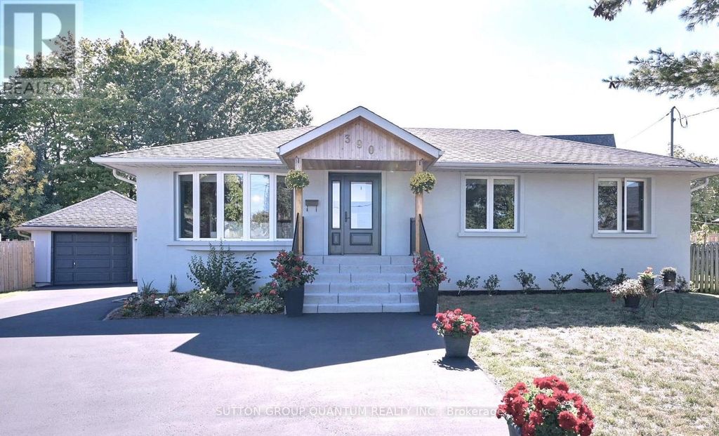 390 Wendall Place, Oakville (wo West)