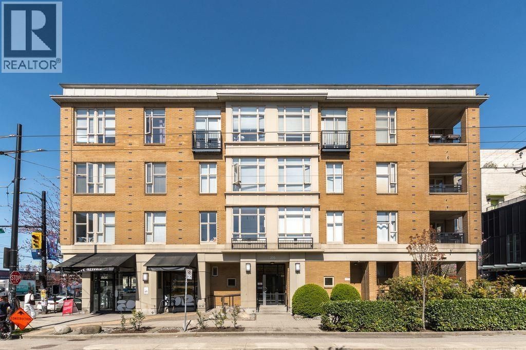 208 205 E 10th Avenue, Vancouver