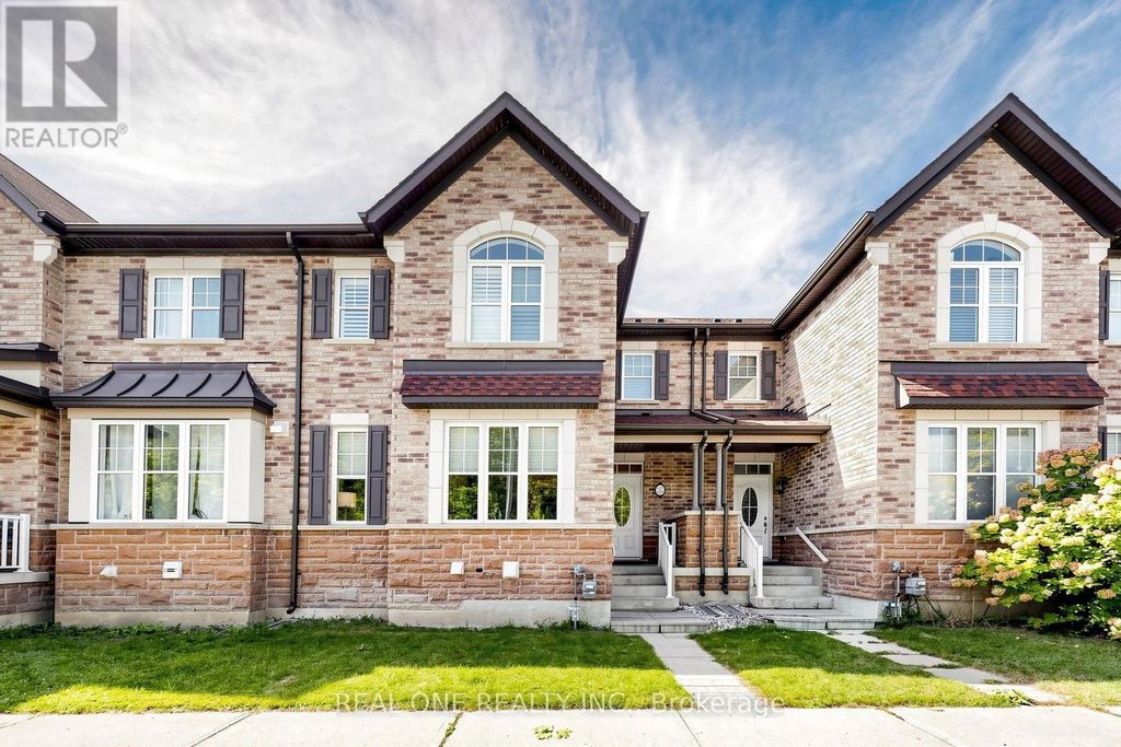 262 Cornell Centre Boulevard, Markham (cornell)