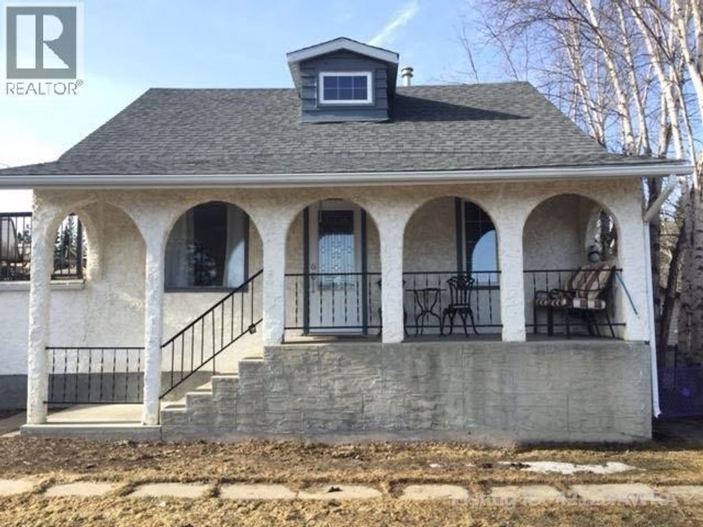 109 Ceal Square, Hinton