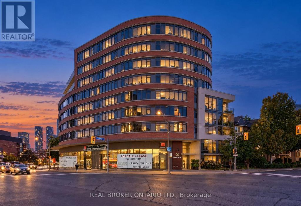 803 - 90 Trinity Street, Toronto (moss Park)