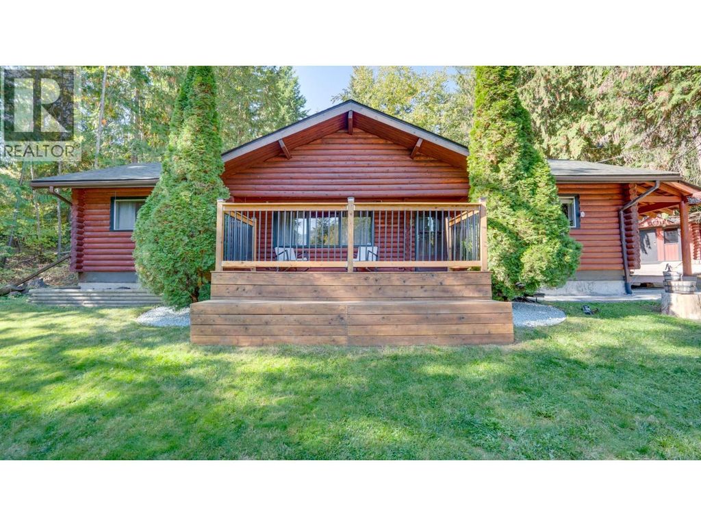 2452 Forest Drive, Blind Bay