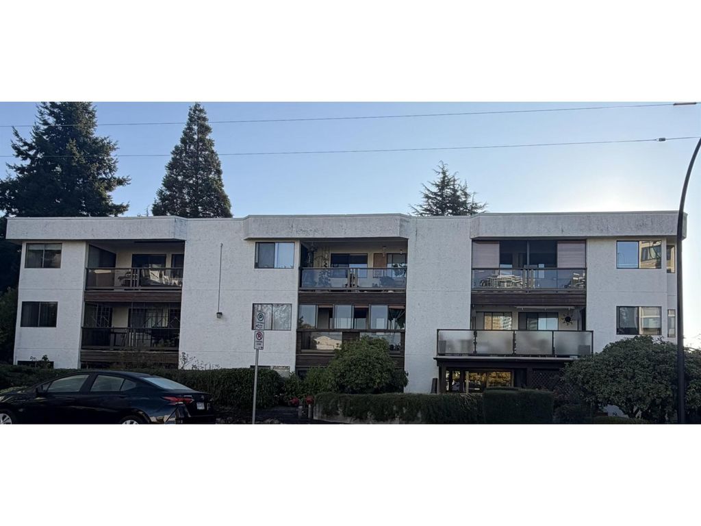 204 1526 George Street, White Rock