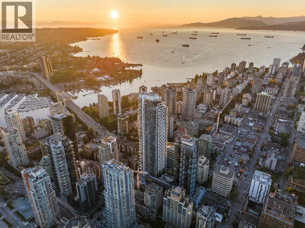 5602 1289 Hornby Street, Vancouver